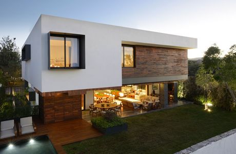 Atrium House: сохраняя традиции предков