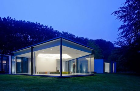 Из 1967 года в наши дни: Villa 4.0